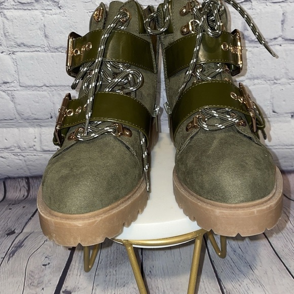 ASOS army, green and gold boots size 6 wide - Picture 2 of 6